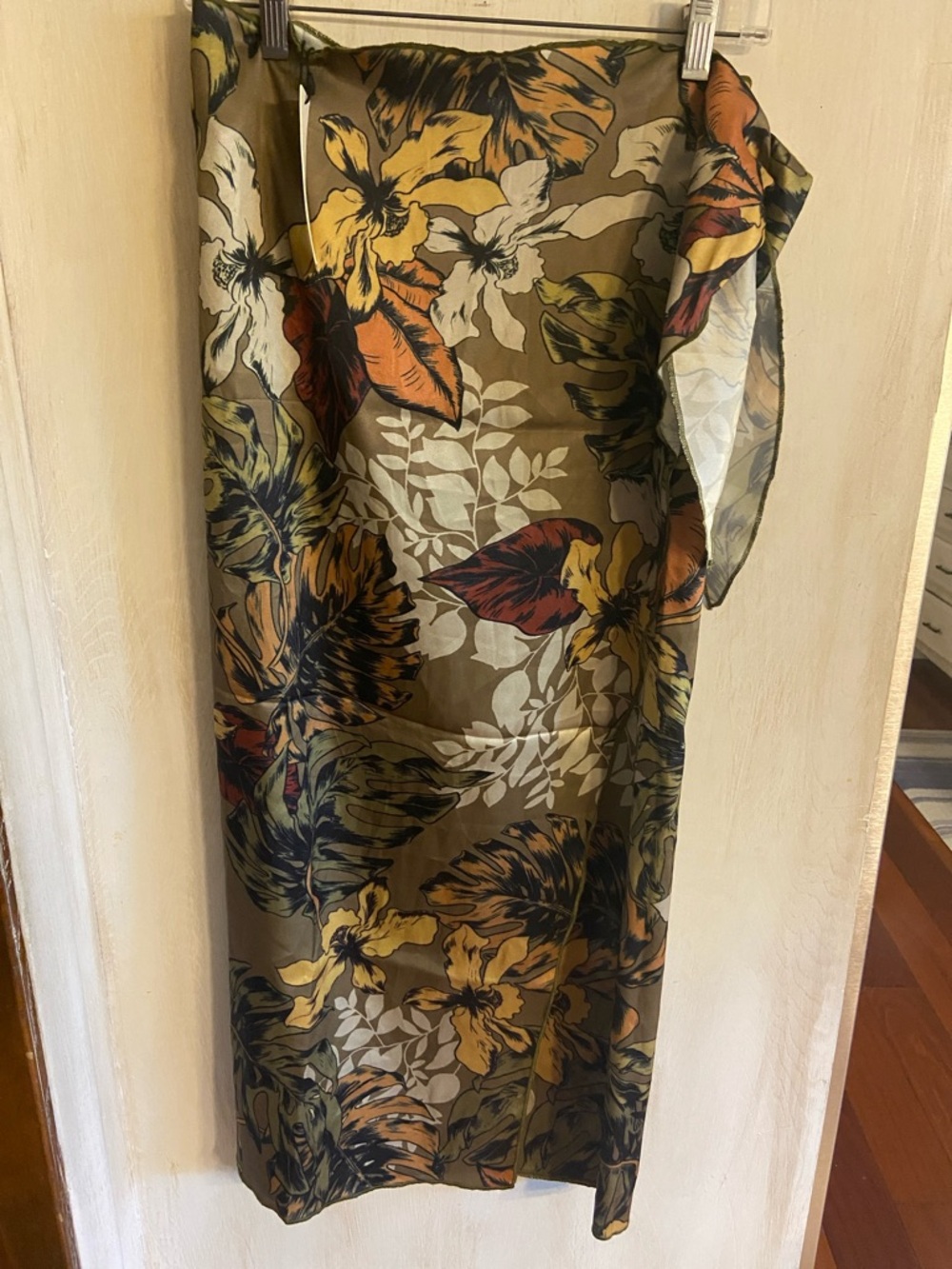 Commense Wrap Skirt